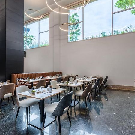 Eurostars Gran Madrid Hotel Алкобендас Екстериор снимка