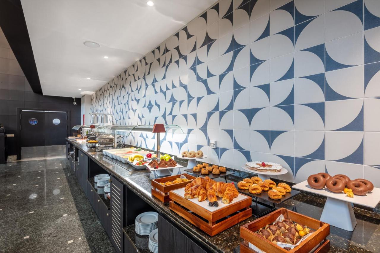 Eurostars Gran Madrid Hotel Алкобендас Екстериор снимка